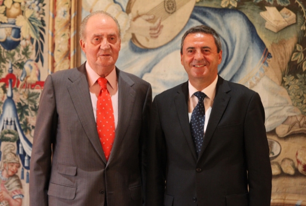 Audiencia a D. Pere Rotger i Llabrés, Presidente del Parlamento de las Illes Balears. Su Majestad el Rey junto al presidente del Parlamento de las Ill