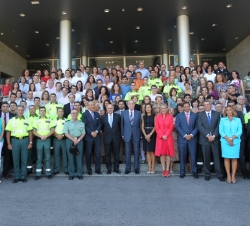 Visita al Centro de Gestión del Tráfico de la Dirección General de Tráfico. Fotografía de grupo