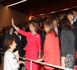 Doña Sofía en el auditorio Fórum Evolución