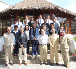 Fotografía de grupo en el Centro de Formación de la Cooperación Española