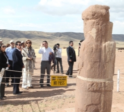 Complejo arqueológico de Tiwanaku