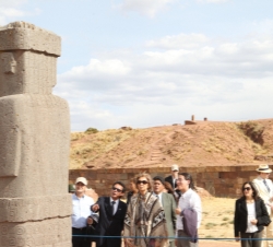 Complejo arqueológico de Tiwanaku