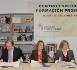 Vista de la mesa presidencial