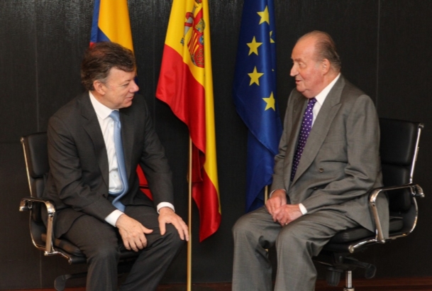 Su Majestad el Rey junto al Presidente de la República de Colombia, Juan Manuel Santos Calderón