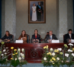 Su Alteza Real la Infanta Doña Elena en la mesa presidencial de la VII edición de los Premios Universidad Empresa