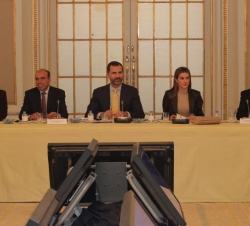 Los Príncipes, junto al presidente de la Fundación, Antoni Esteve, el secretario, Enric Brancós, y la directora, Mónica Margarit