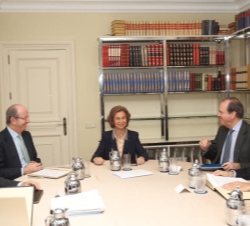 Doña Sofía durante la reunión del Patronato de la Fundación Reina Sofía