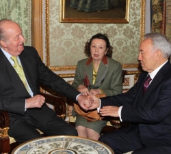Su Majestad el Rey con el Presidente de Kazajstán, Nursultán Nazarbayev