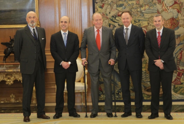 Don Juan Carlos y la representación del grupo BMW