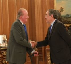 El Rey recibe al presidente de la CEOE, Juan Rosell Lastortras