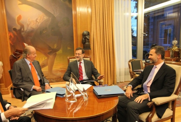 Su Majestad el Rey, Su Alteza Real el Príncipe de Asturias, el presidente del Gobierno y el ministro de Asuntos Exteriores y de Cooperación, durante l