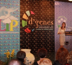 Doña Letizia, en el escenario durante su intervención