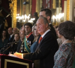 Don Juan Carlos durante sus palabras en la recepción al Cuerpo Diplomático