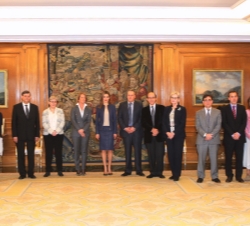 La Princesa de Asturias, con la representación de la Federación Española para la Lucha contra la Esclerosis Múltiple