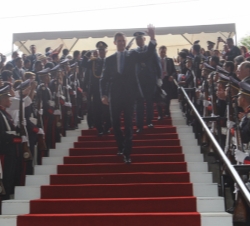 Don Felipe a su llegada al Centro Internacional de Ferias y Convenciones