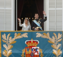 Boda de Su Alteza Real con Doña Letizia Ortiz en la catedral de La Almudena de Madrid