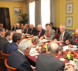 Su Alteza Real el Príncipe de Asturias durante la reunión