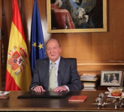 Don Juan Carlos, durante su mensaje a los españoles