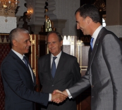 Su Majestad el Rey recibe el saludo del presidente de la Cámara de Representantes del Reino de Marruecos, Rachid Talbi Alami 
