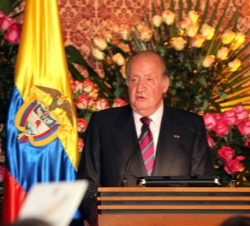 Don Juan Carlos, durante su intervención en la cena ofrecida a los jefes de las delegaciones.