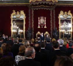 Vista general del Salón del Trono durante la recepción al Cuerpo Diplomático