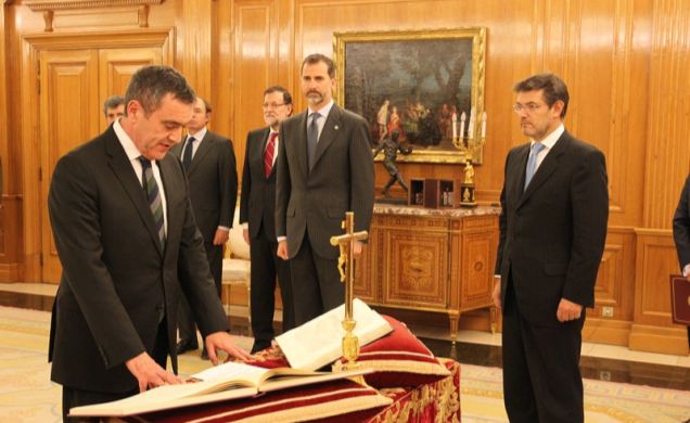 El nuevo vocal del Consejo General del Poder Judicial, José María Macías Castaño, jura su cargo ante Su Majestad el Rey.