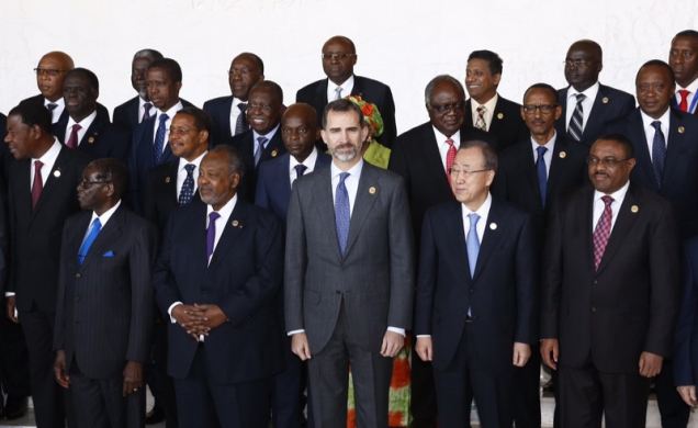 Fotografía oficial de la 24ª Sesión Ordinaria de la Asamblea de Jefes de Estado y de Gobierno de la Unión Africana.