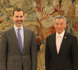 Don Felipe con el primer ministro de Singapur, Lee Hsien Loong.