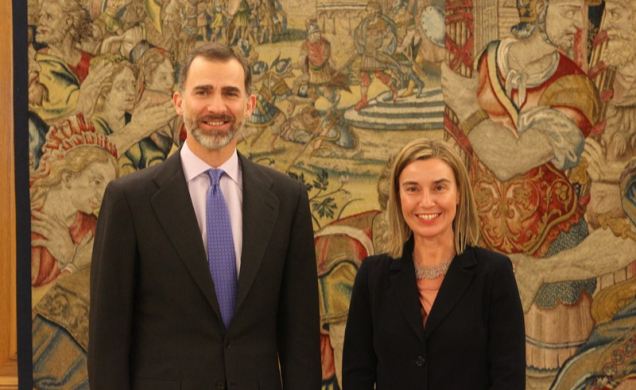 Su Majestad el Rey junto a la Alta Representante de la Unión para Asuntos Exteriores y Política de Seguridad y Vicepresidenta de la Comisión Europea, 