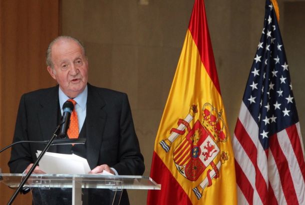 Don Juan Carlos, durante sus palabras