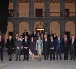 Doña Sofía junto a los miembros del Grupo de Ciudades Patrimonio de la Humanidad de España
