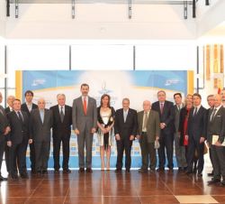 Su Majestad el Rey Don Felipe con la junta directiva de la Confederación Empresarial de la provincia de Tarragona (CEPTA)