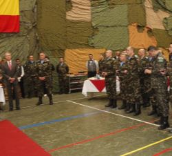 Su Majestad el Rey expresa su reconocimiento, su respeto y su pleno apoyo a los militares destacado en el Líbano
