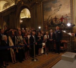 Don Felipe se dirige a la colectividad española presente en la Residencia de la Embajada de España en la República Francesa