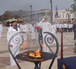 Su Majestad el Rey durante el homenaje a los que dieron su vida por España