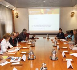 Vista de la reunión con expertos de la FAO.