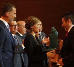 Doña Letizia entrega el Premio Fundación Princesa de Girona "Social 2015" a Héctor Colunga Cabaleiro