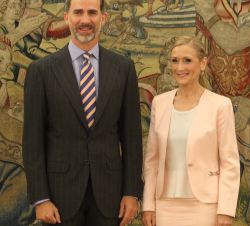Don Felipe y la presidenta de la Comunidad de Madrid, Cristina Cifuentes