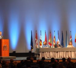 Vista del auditorio durante la intervención de Su Majestad el Rey