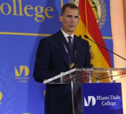 Su Majestad el Rey en el Miami Dade College, durante su conferencia inaugural del curso 2015-2016, titulada “El español de los Estados Unidos