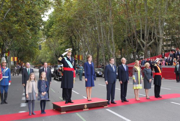 Los Reyes, la Princesa de Asturias, la Infanta Doña Sofía, el presidente del Gobierno, el ministro de Defensa, la presidenta de la Comunidad de Madrid