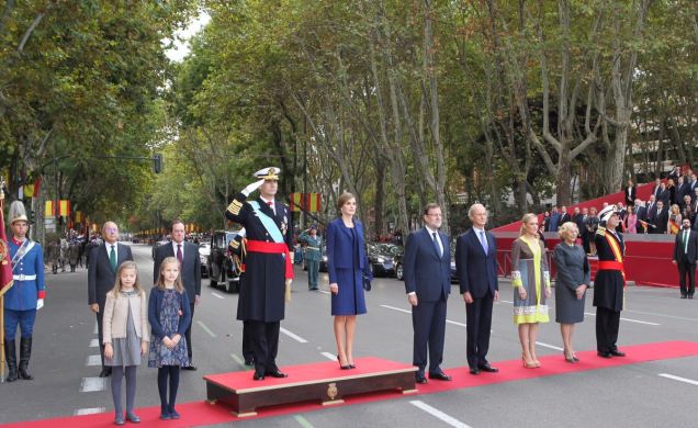 Los Reyes, la Princesa de Asturias, la Infanta Doña Sofía, el presidente del Gobierno, el ministro de Defensa, la presidenta de la Comunidad de Madrid