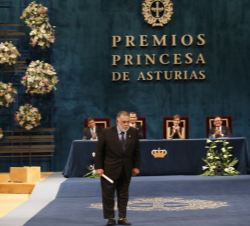 Francis Ford Coppola, Premio Princesa de Asturias de las Artes 2015, tras recibir el galardón