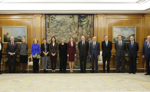 Su Majestad la Reina junto al Patronato de la Fundación Amigos del Museo del Prado