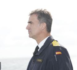 Don Felipe observa de demostración dinámica y estática de las capacidades del MV-22 "Osprey"
