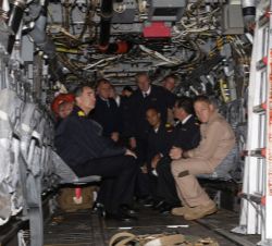 Don Felipe en el interior de un MV-22 "Osprey"