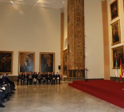 Vista general del salón durante las palabras de bienvenida del alcalde de Sevilla