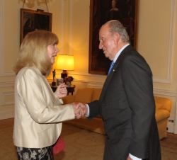 Su Majestad el Rey Don Juan Carlos durante la recepción a la colonia española afincada en Argentina