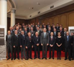 Su Majestad el Rey junto a los miembros del Consejo Iberoamericano para la Productividad y la Competitividad