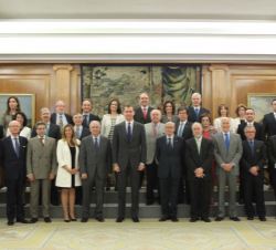 Su Majestad el Rey, con los miembros de la Organización de Consumidores y Usuarios (OCU)